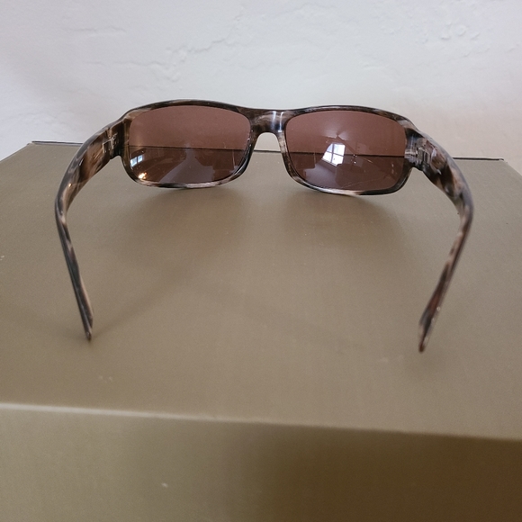 Vintage Women\'s Hugo Boss Sunglasses main image 4